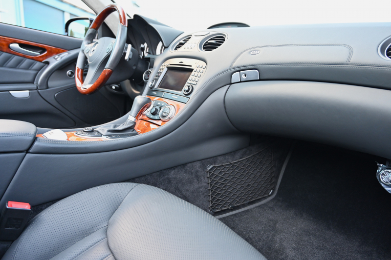 メルセデスベンツ SLクラス 中古車