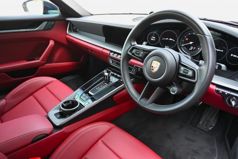 ポルシェ 911(Type992) 中古車