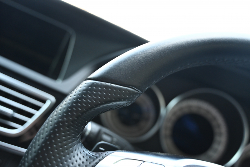 メルセデスベンツ Eクラス 中古車