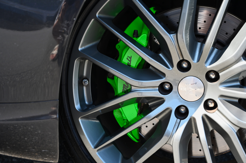 マセラティ クアトロポルテ 中古車