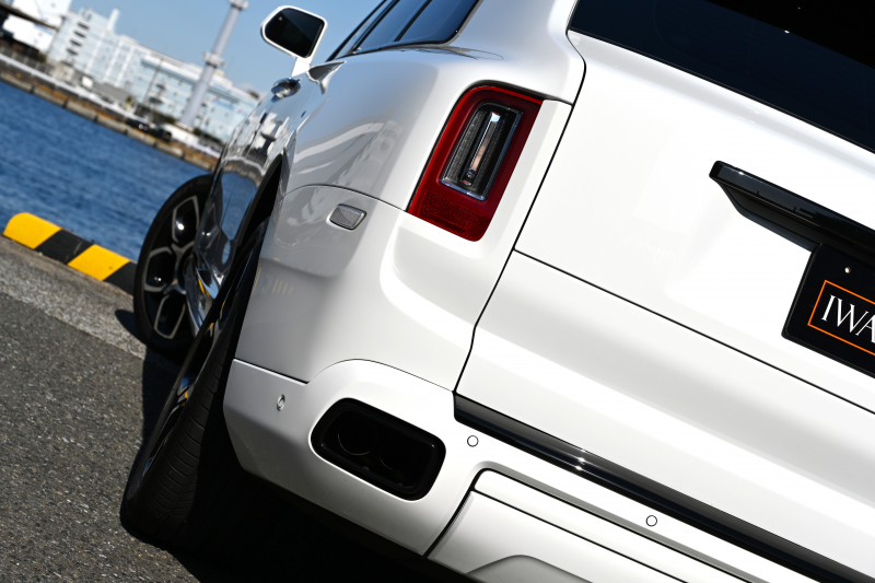 ロールスロイス カリナン 中古車