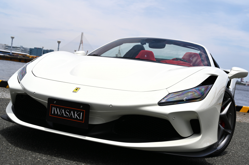 フェラーリ F8スパイダー 中古車