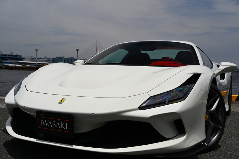 フェラーリ F8スパイダー 中古車