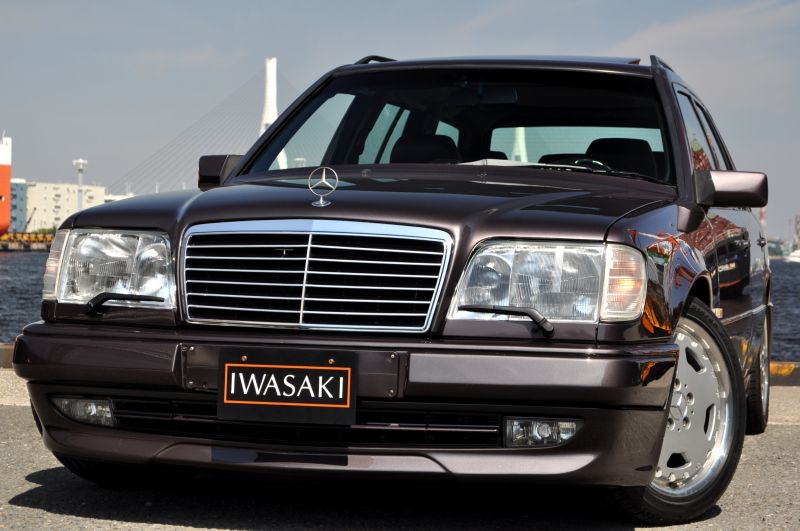 【ヴィンテージ】AMGメルセデス　旧車テクニカル カタログ 高評価！ ヴィンテージ】AMGメルセデス 旧車テクニカル カタログ