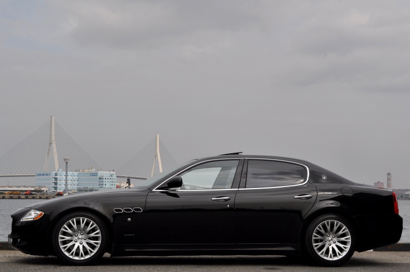 マセラティ クアトロポルテ 中古車