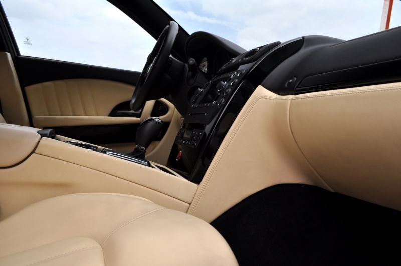 マセラティ クアトロポルテ 中古車