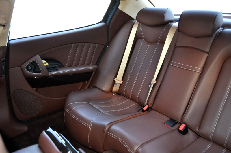 マセラティ クアトロポルテ 中古車