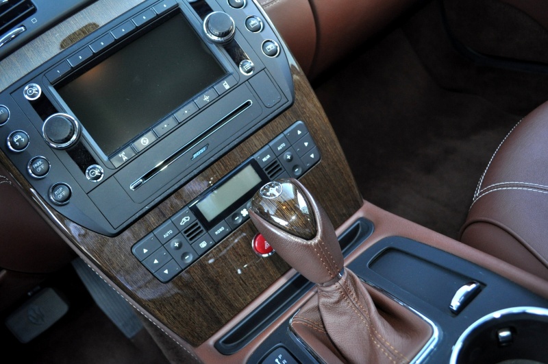 マセラティ クアトロポルテ 中古車