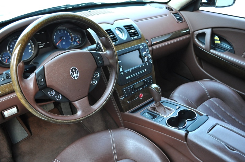 マセラティ クアトロポルテ 中古車