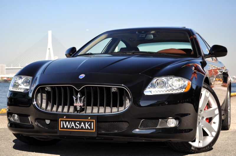 マセラティ クアトロポルテ 中古車