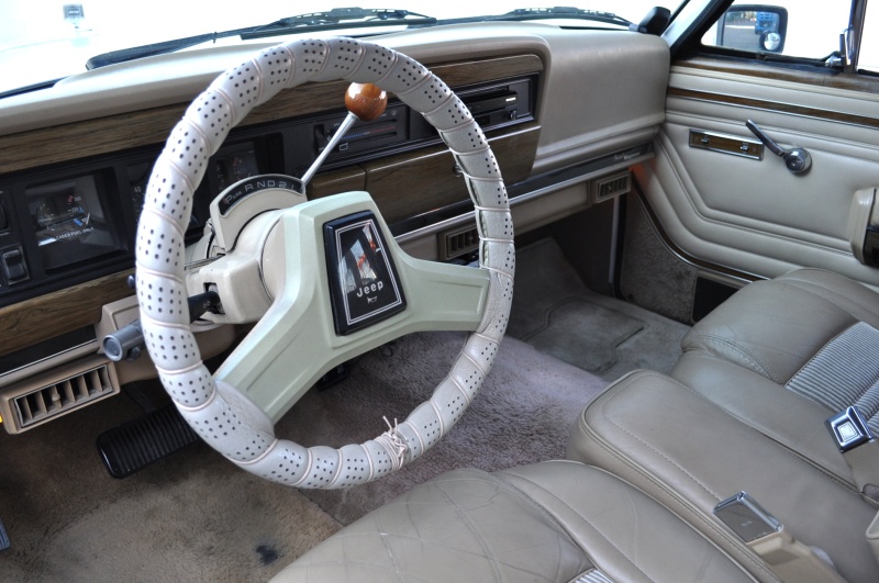 キャデラック CT4 中古車