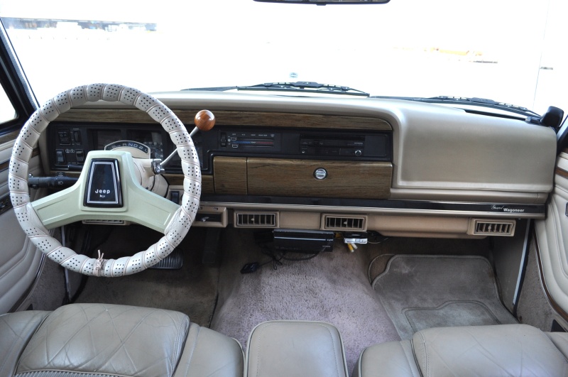 キャデラック CT4 中古車