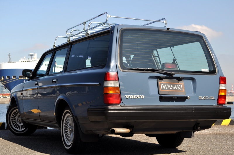 ボルボ 240 中古車