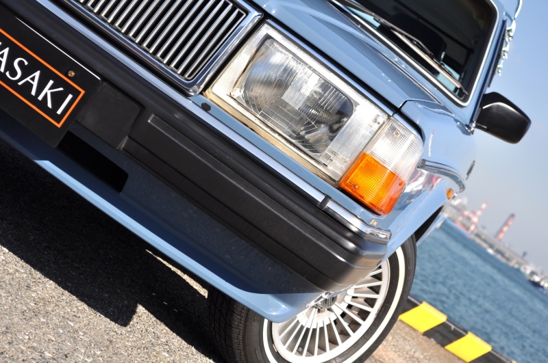 ボルボ 240 中古車