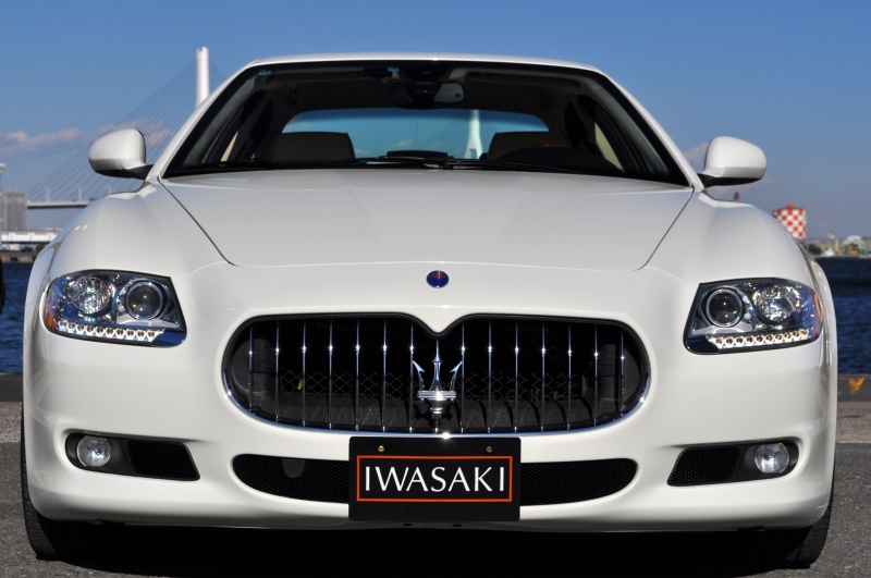 マセラティ クアトロポルテ 中古車