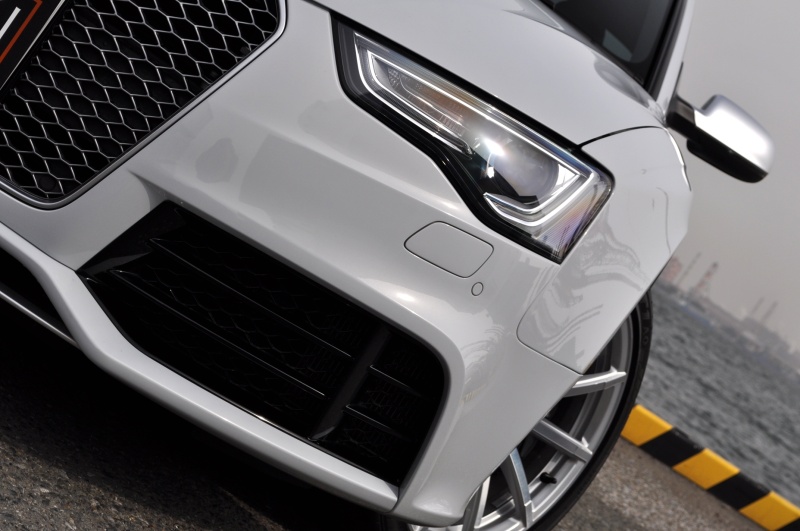 アウディ RS5 中古車