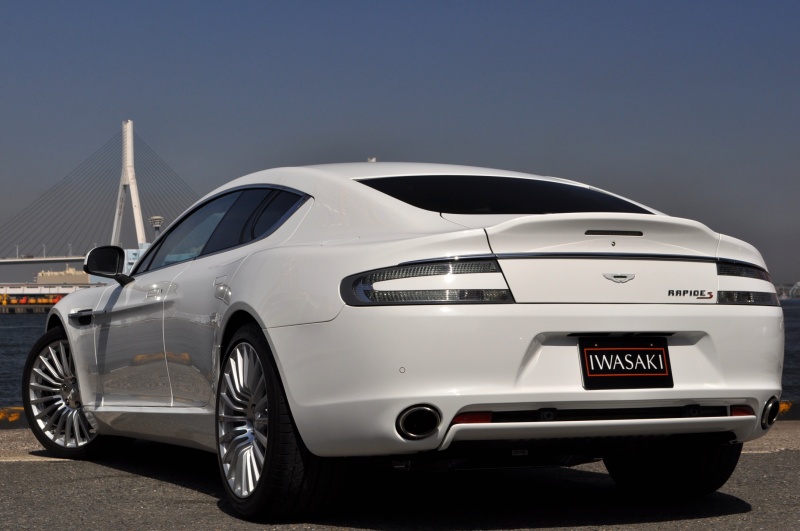 アストンマーティン ラピード 中古車