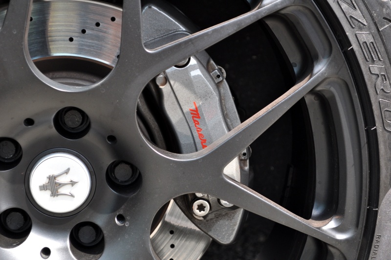 マセラティ クアトロポルテ 中古車