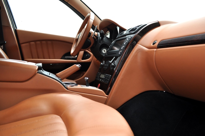 マセラティ クアトロポルテ 中古車