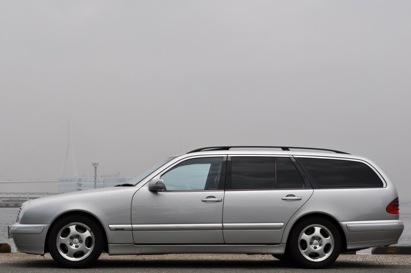 メルセデスベンツ Eクラス 中古車