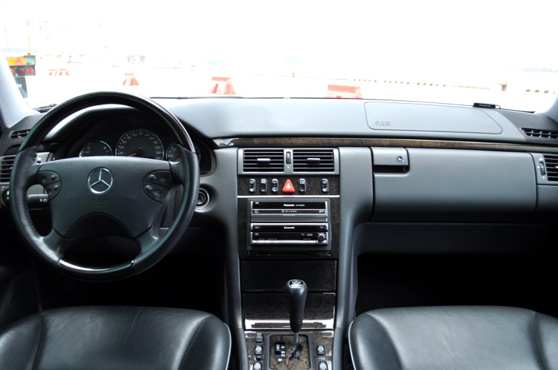 メルセデスベンツ Eクラス 中古車