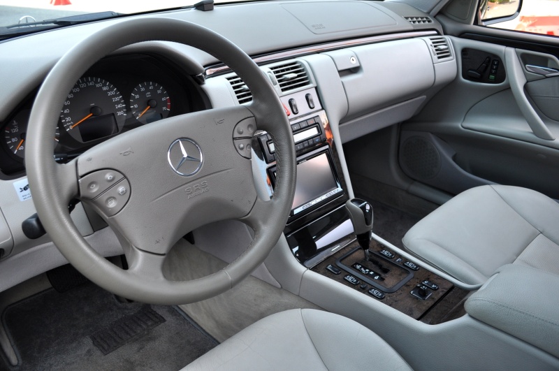 メルセデスベンツ Eクラス 中古車