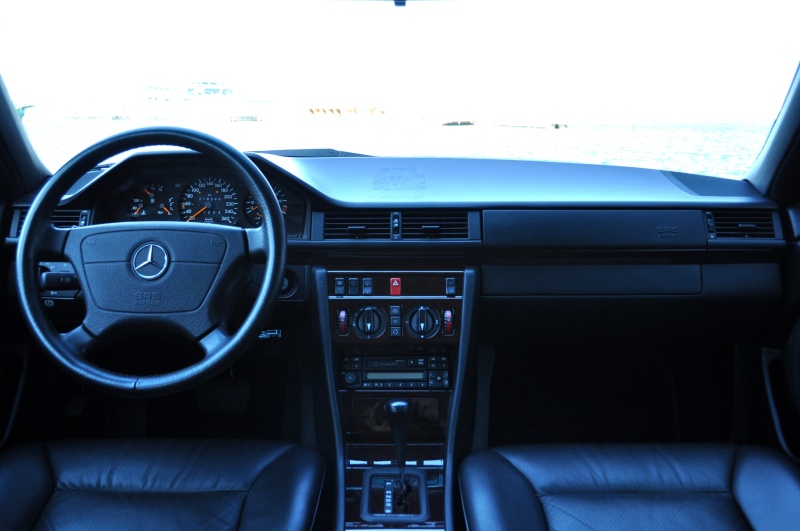 メルセデスベンツ Eクラス 中古車