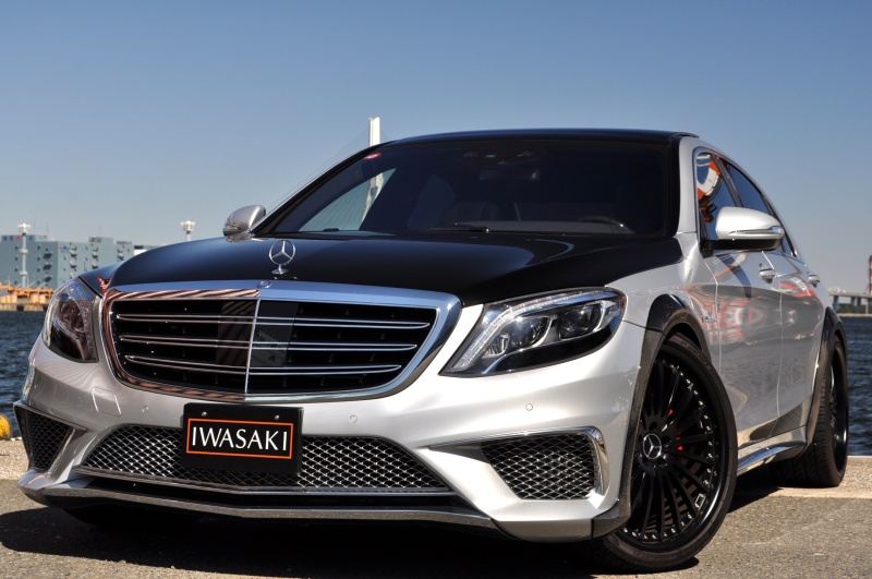 メルセデスベンツ Sクラス S550ロングamgスポーツpkg特注フルカスタム法人1オナ禁煙屋根保管22インチレッドキャリパー等豪華装備多数新車同様 中古車 情報iwasaki Www Iwasaki Inc Co Jp