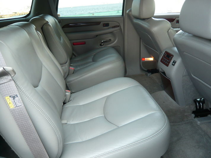 キャデラック エスカレード 中古車