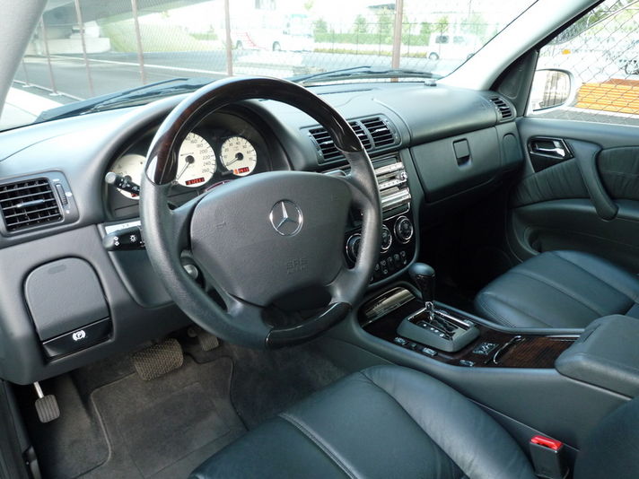 AMG Mクラス 中古車