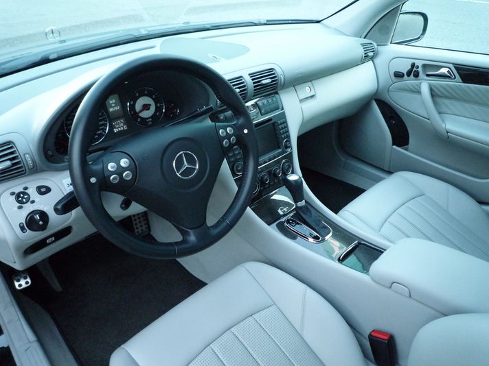 AMG Cクラス 中古車