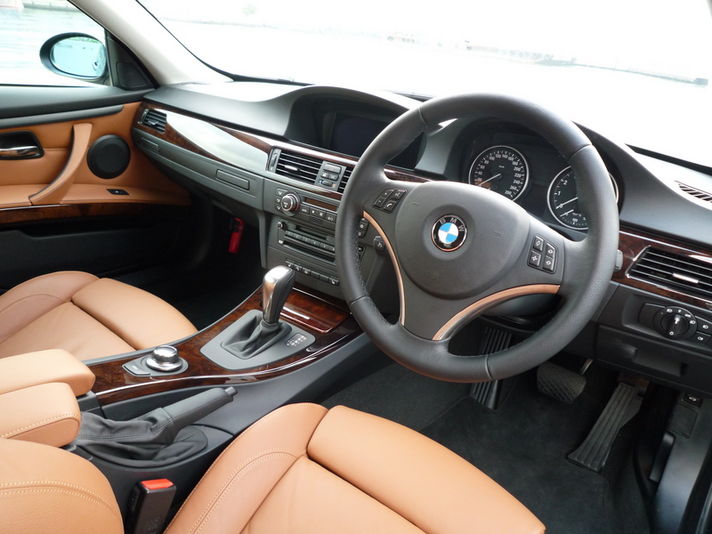 BMW 3シリーズ 中古車