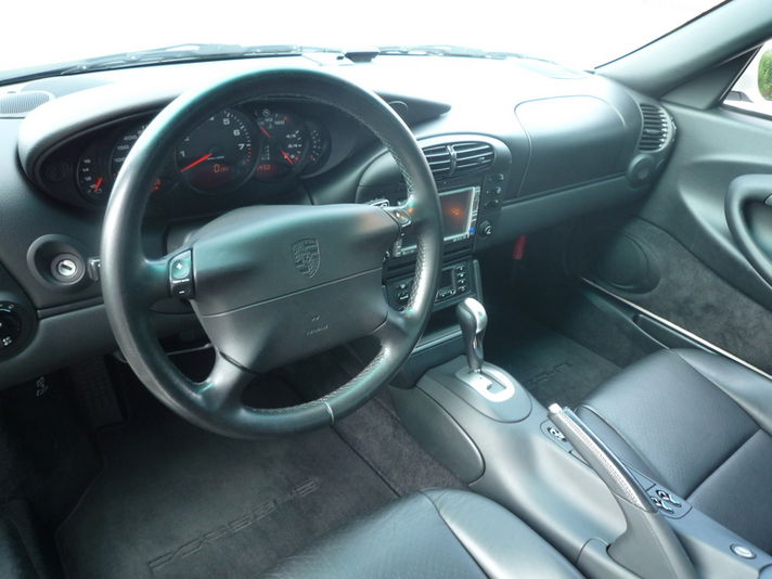 ポルシェ 911(Type996) 中古車