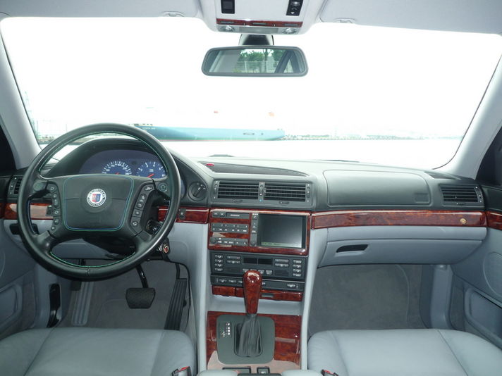 アルピナ B12 中古車