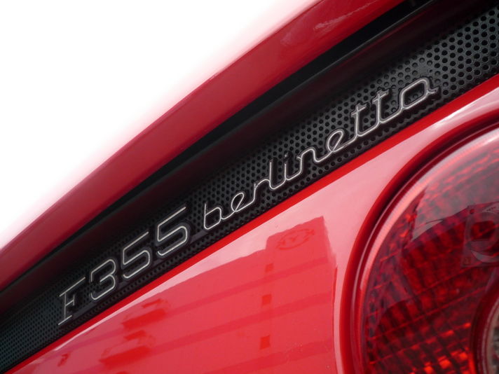 フェラーリ F355B 中古車