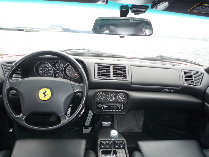 フェラーリ F355B 中古車