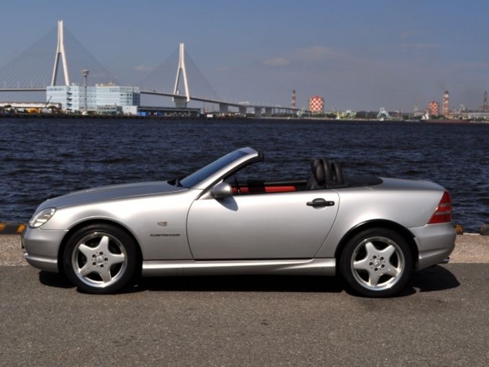 AMG SLKクラス SLK230 D車 走行4.3万Km 禁煙車 屋根保管 希少 AMG SLKクラス SLK230 D車 走行4.3万Km 禁煙車 屋根保管 希少