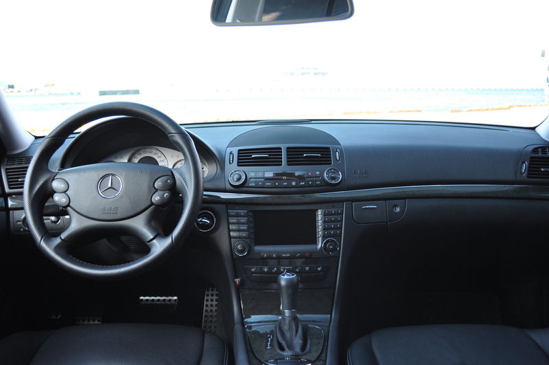 メルセデスベンツ Eクラス 中古車