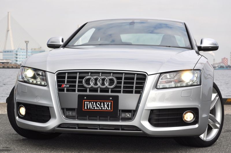 アウディ S5 中古車