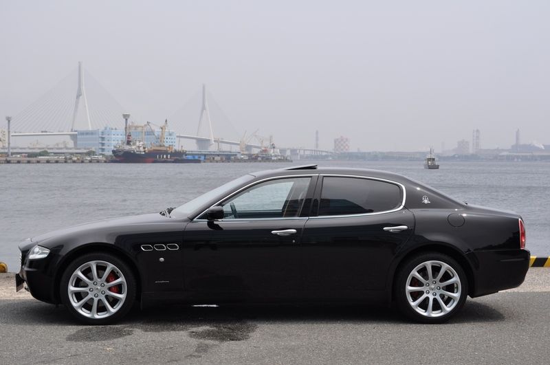 マセラティ クアトロポルテ 中古車