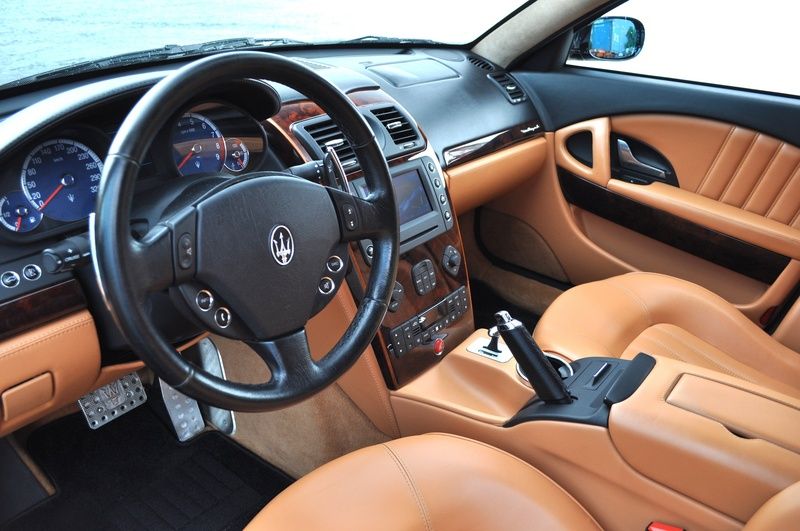 マセラティ クアトロポルテ 中古車