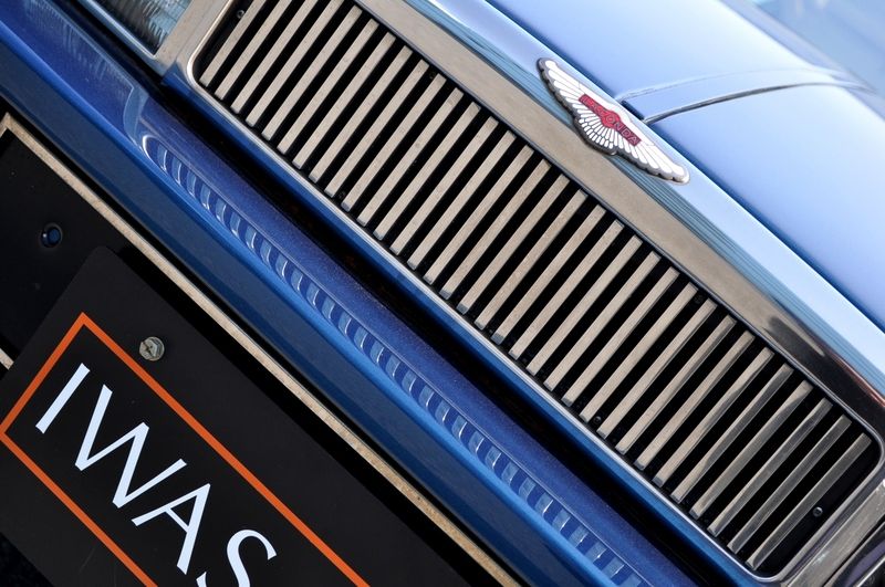 アストンマーティン ラゴンダ 中古車