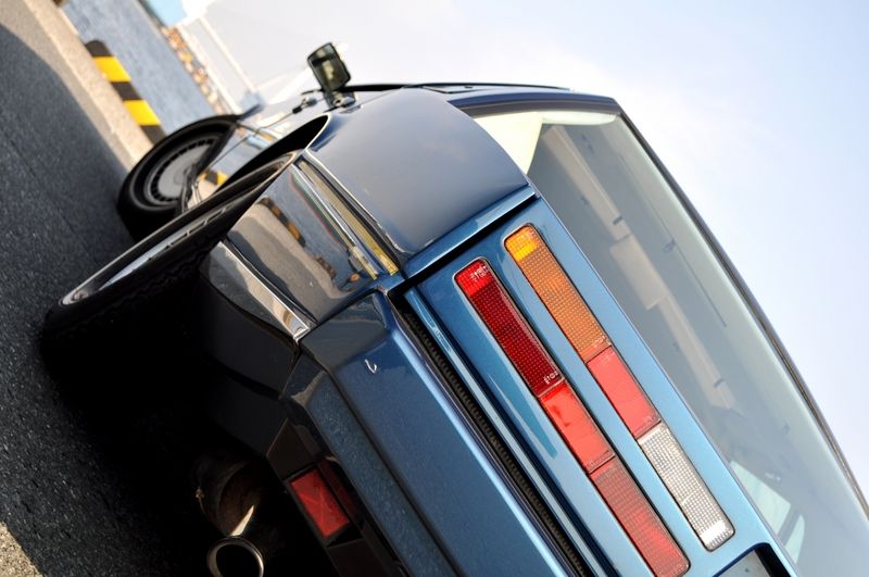 アストンマーティン ラゴンダ 中古車