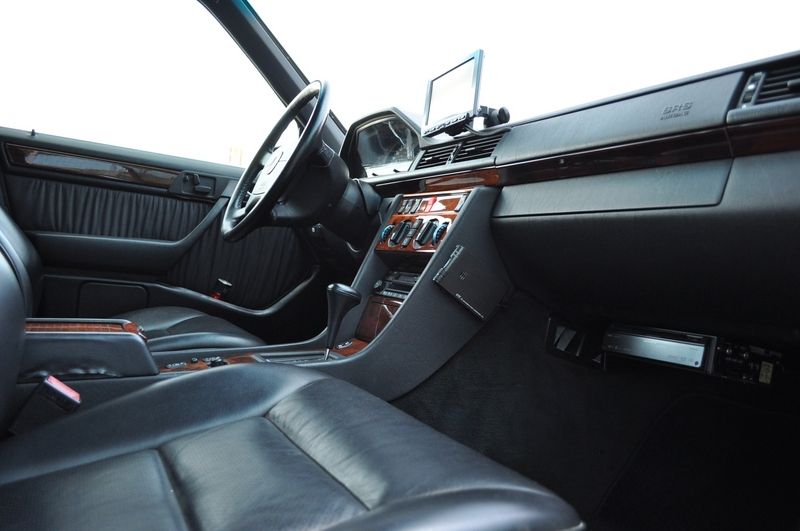 メルセデスベンツ Eクラス 中古車