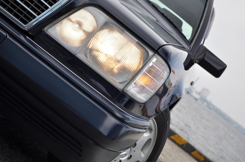 メルセデスベンツ Eクラス 中古車