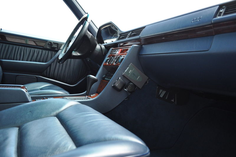 メルセデスベンツ Eクラス 中古車