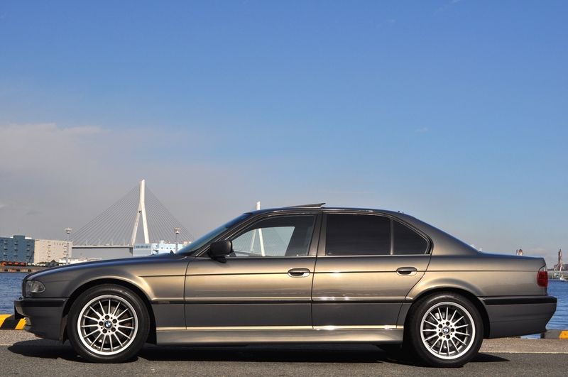 登場! BMW 7シリーズ 740Mスポーツクラブセレクション法人1オナ禁煙 ミニカー