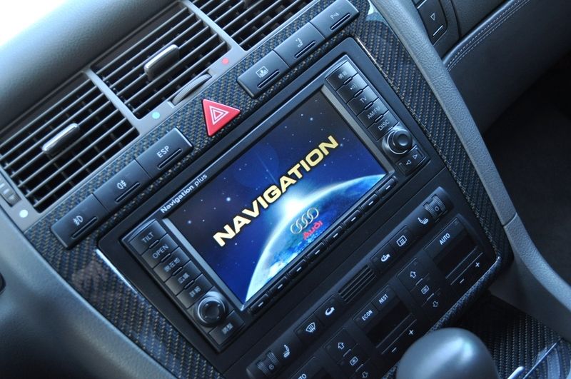 アウディ S8 中古車