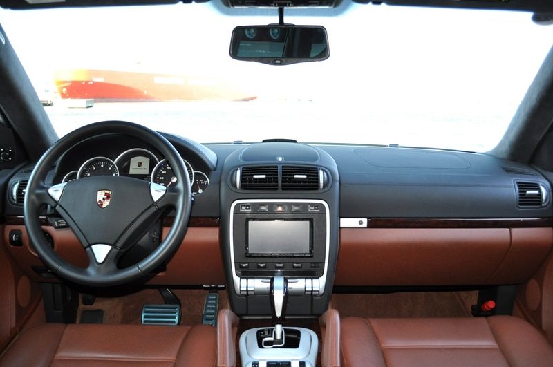 ポルシェ カイエン 中古車