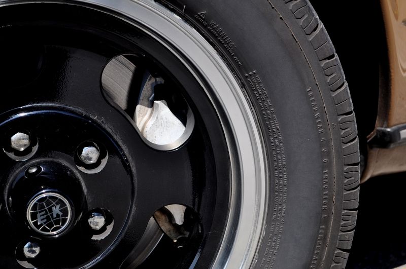 メルセデスベンツ Eクラス(ミディアム) 中古車